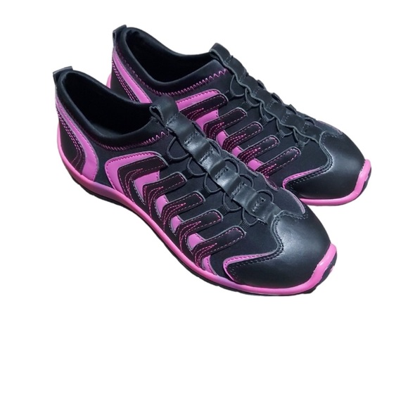 capezio dance sneaker - Picture 3 of 10